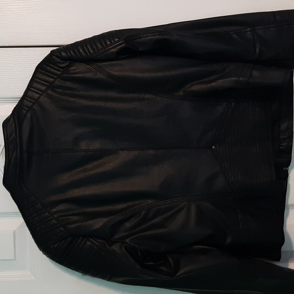 Jacket - Picture 3 of 7